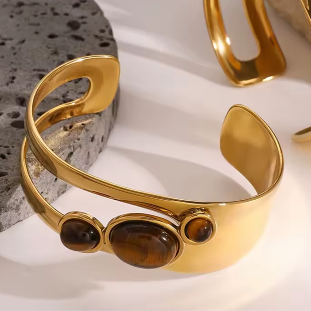Anthropologie Gold and Brown Bracelet 
18K plated Stainless Steel